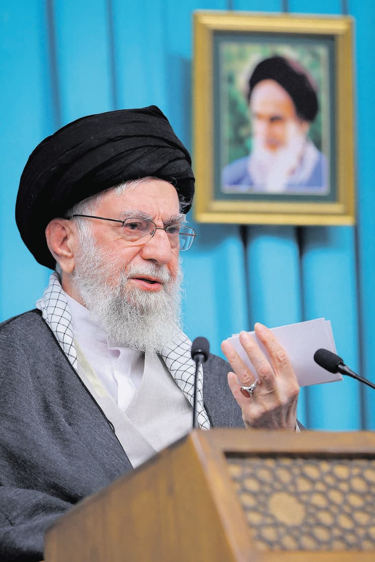 נשיא איראן עלי חמינאי