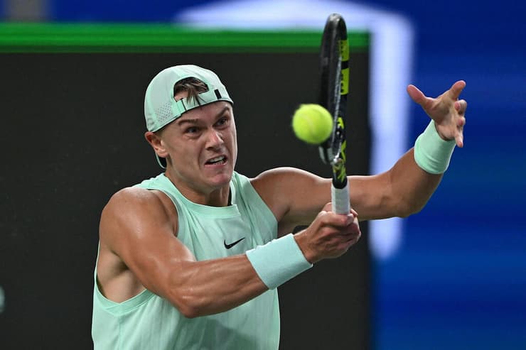 מתוסכל. רונה (צילום: Jade Gao / AFP) מתוסכל. רונה