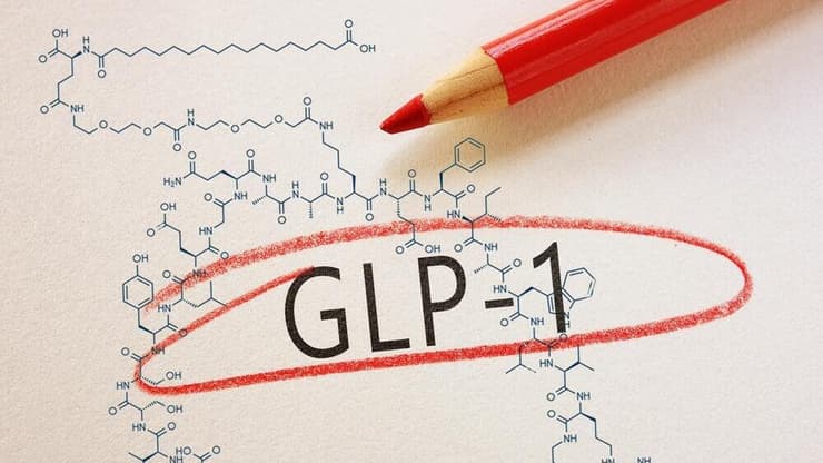 זריקות הרזיה מבוססות GLP-1 מפחיתות תיאבון ומשפרות את איזון הסוכר בדם. אילוסטרציה (צילום: shutterstock) זריקות הרזיה מבוססות GLP-1