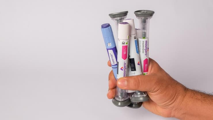 זריקות הרזיה מבוססות GLP-1