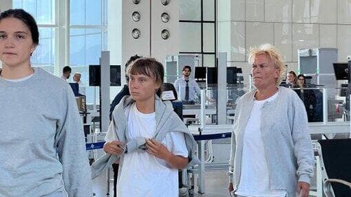  גרטה טונברג בשדה התעופה רמון