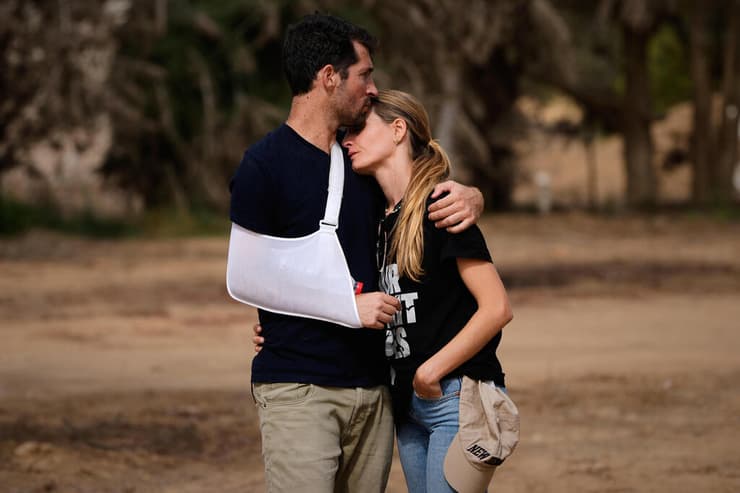 טקס זיכרון שני אירועי שבעה באוקטובר קיבוץ ניר עוז