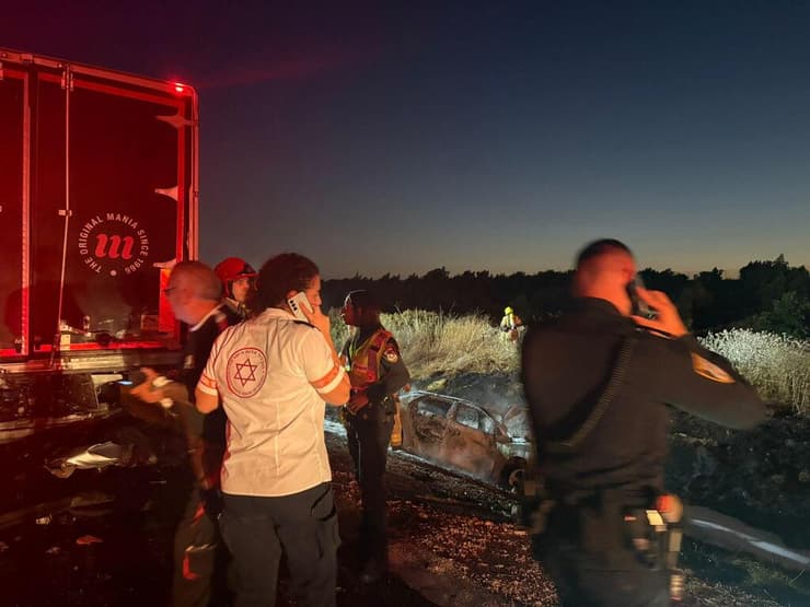 זירת התאונה בכביש 2