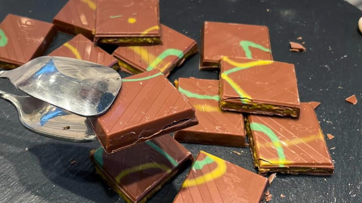 שוקולד דובאי (צילום: Daniel Niemann/AP) שוקולד דובאי