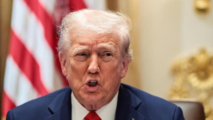 טראמפ בישיבת קבינט