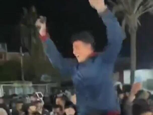 חגיגות בעזה לקראת העסקה