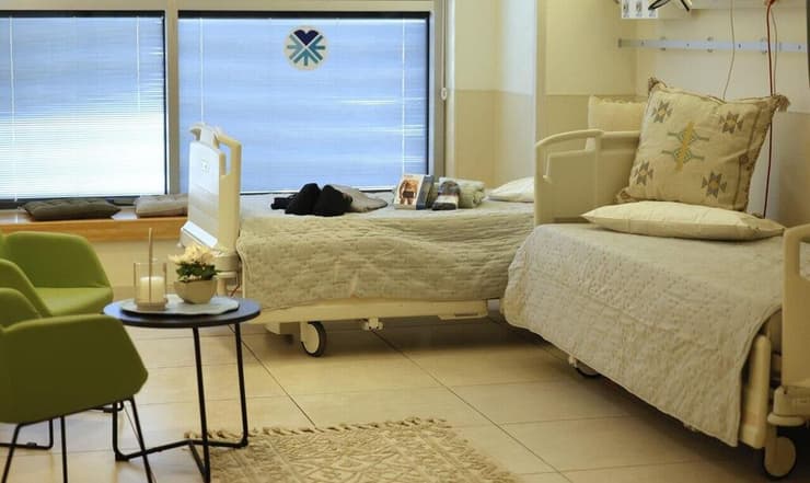 בית חולים איכילוב נערך לקליטת חטופים