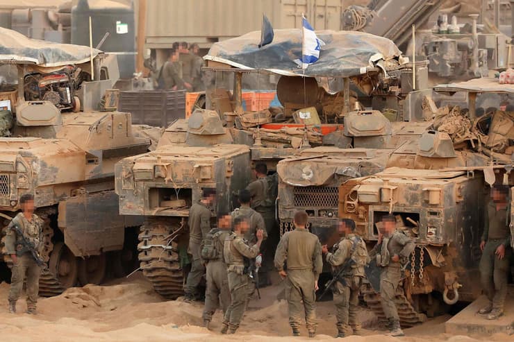 כוחות צה"ל בגבול הרצועה (צילום: Jack GUEZ / AFP) כוחות צה"ל בגבול הרצועה