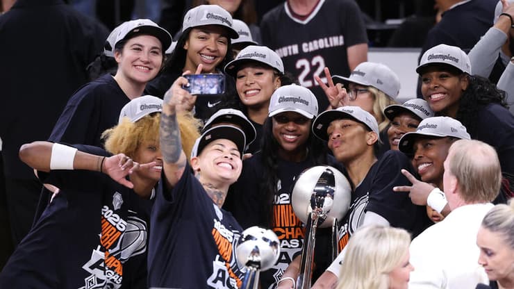 שחקניות לאס וגאס והגביע