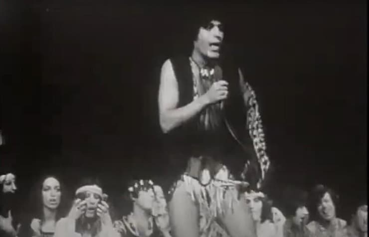 גבי שושן מתוך המחזמר "שיער"