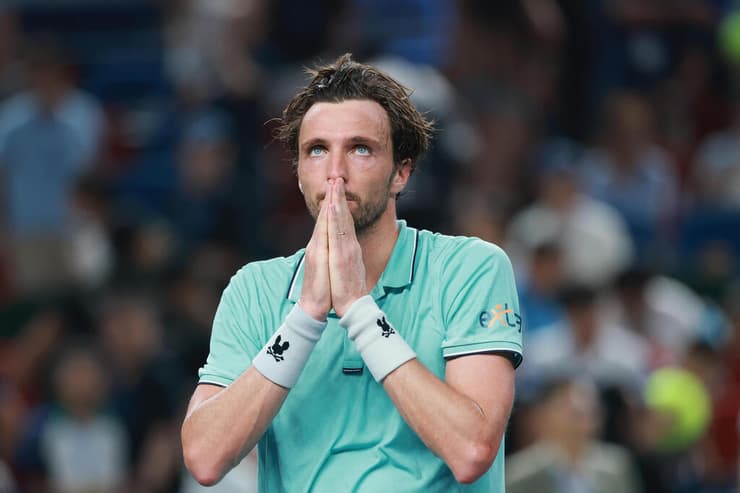 רק כמעט. רינדרקנש (צילום: Lintao Zhang/Getty Images) ארתור רינדרקנש