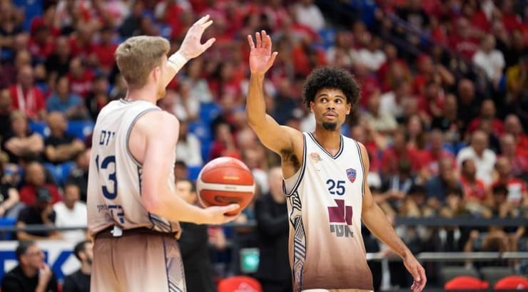 מאליק הול ובודי יום (רועי כפיר) מאליק הול ובודי יום