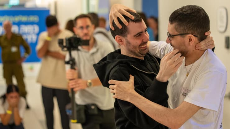 האיחוד של אביתר דוד וגיא גלבוע דלאל (צילום: בועז אופנהיים /לע"מ) האיחוד של אביתר דוד וגיא גלבוע דלאל