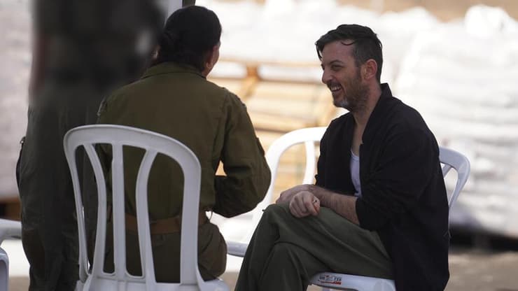 אריאל ודוד קוניו במפגש עם נציגי צה"ל