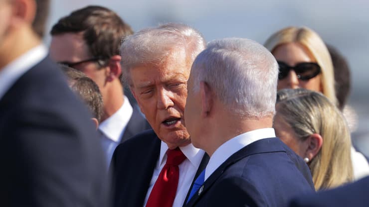 טראמפ עם נתניהו (צילום: Chip Somodevilla/Getty Images) בנימין נתניהו יצחק הרצוג קבלת פנים ל נשיא ארה"ב דונלד טראמפ ב בנתב"ג