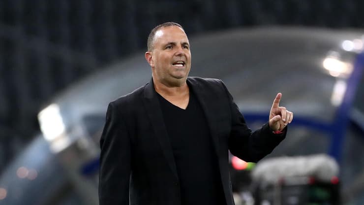 מאמן נבחרת ישראל רן בן שמעון