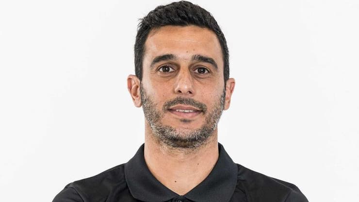 ״הדבר הכי חשוב לאורך כל הדרך זה ליהנות ממה שאתה עושה״.
יוסי שבחון (קרדיט: ההתאחדות לכדורגל) יוסי שבחון