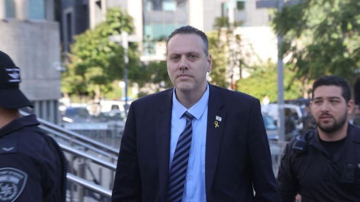 השר מיקי זוהר הגיע לתמוך בנתניהו