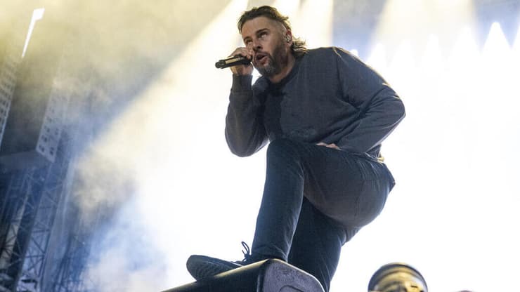 M. Shadows סולן להקת אוונג'ד סבנפולד