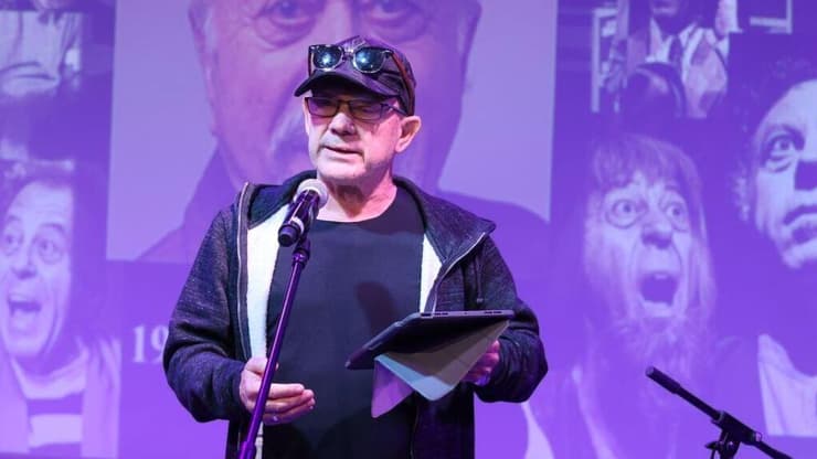 רמי ברוך מתוך טקס האשכבה של אלברט כהן (צילום: מוטי קמחי) רמי ברוך מתוך טקס האשכבה של אלברט כהן