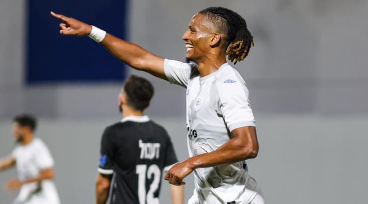 פרנק ריבולאר מאושר ומודה למבשל (שחר גרוס) פרנק ריבולאר מאושר ומודה למבשל