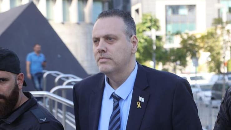 "עצירת הקונגרס - החלטה חסרת כבוד ומרושעת". מיקי זוהר (צילום: מוטי קמחי) השר מיקי זוהר הגיע לתמוך בנתניהו