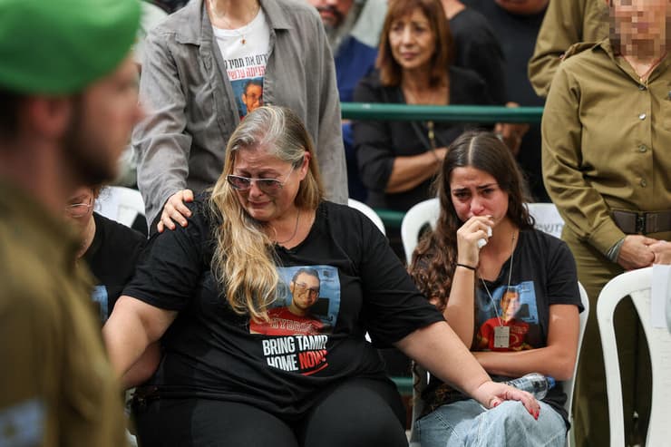 צילום: REUTERS/Stoyan Nenov הלווייתו של תמיר נמרודי ז"ל