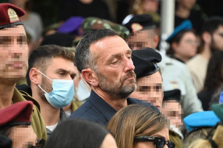 הרמטכ"ל לשעבר הרצי הלוי בהלווייתו של תמיר (צילום: יאיר שגיא) הלווייתו של תמיר נמרודי ז"ל