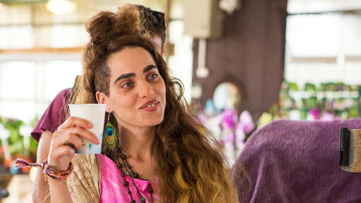 מתוך "הכל תום"