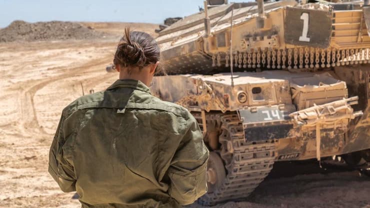 האישה שבטנק תנצח