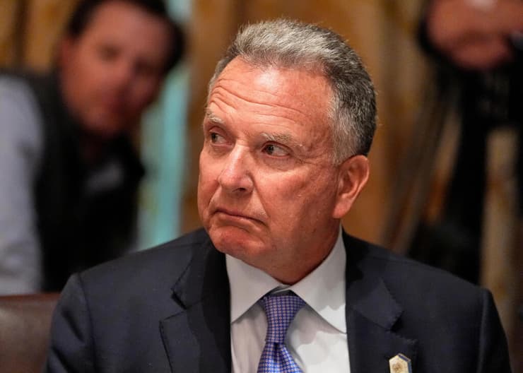 פגישתם של טראמפ וזלנסקי