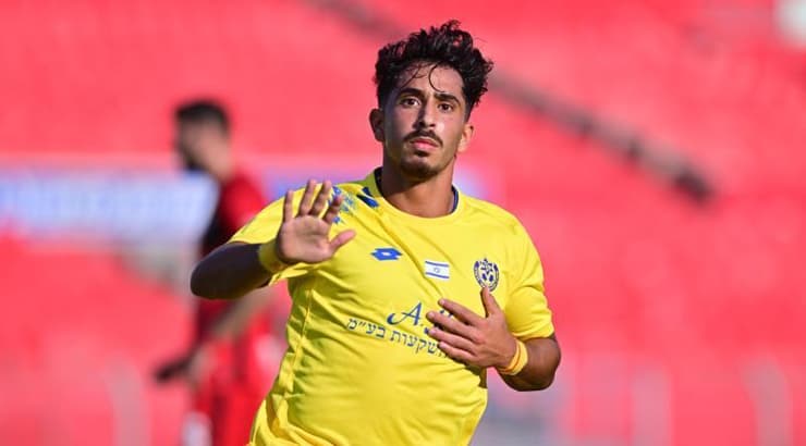 אופק עובדיה חוגג