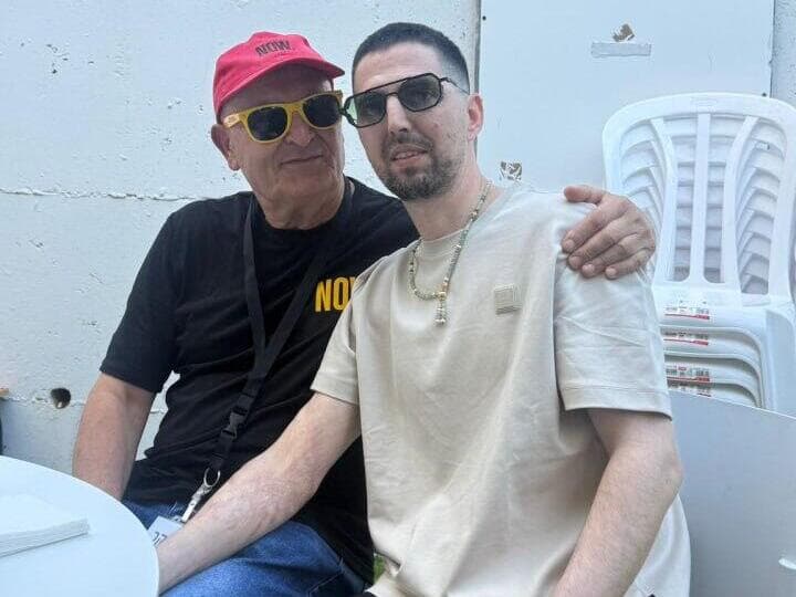 אלקנה בוחבוט פוגש את בן הדוד של אביו מנשה הרוש