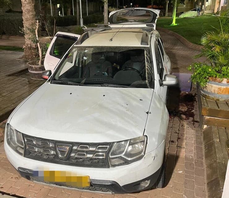 "רציתי מים". ההרס שתיעדה שני בפעם הראשונה שיצאה מהחמ"ל (צילום: שני חוזה) ההרס ב אוגדת עזה ב-7/10