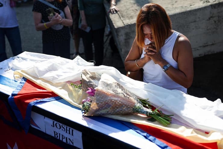 נפרדים מביפין ג'ושי בטקס בנתב"ג