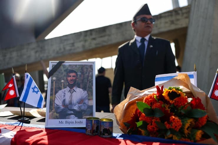 נפרדים מביפין ג'ושי בטקס בנתב"ג