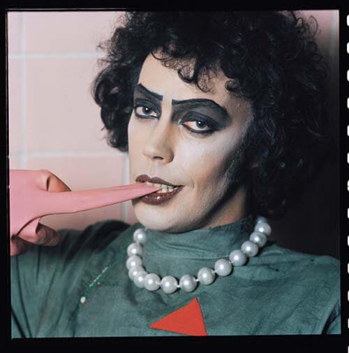 מתוך "מסע מוזר"