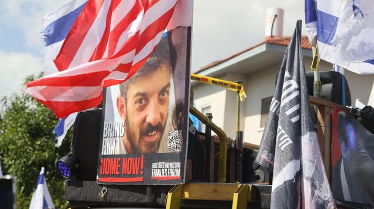 צילום: מאיר תורג'מן דוד קוניו שב לביתו ביבנה