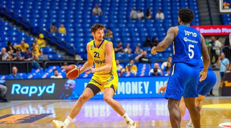 טי ג'יי ליף (רועי כפיר) טי ג'יי ליף