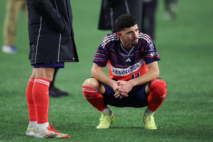 דקה 98: תורג'מן אחרי השער העצמי שכבש (צילום: Paul Rutherford-Imagn Images) תורג'מן