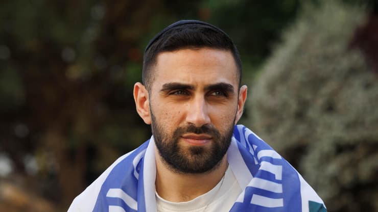 שגב כלפון, שורד השבי, משתחרר מהמחלקה בבית החולים 