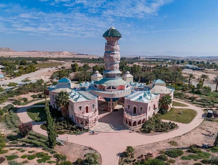 בית האומנויות המפורסם (צילום: מדיה נאות סמדר) קיבוץ נאות סמדר