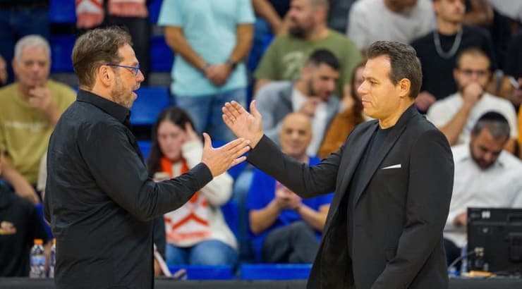 דימיטריס איטודיס ושרון דרוקר