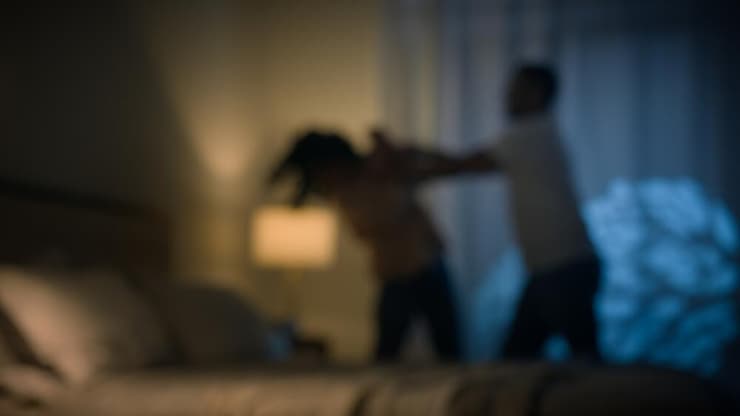 עברתי מערכת זוגית אלימה, שבה בכל יום שמעתי שאני "מפגרת" וש"אף אחד לא יאהב אותי" (צילום: Shutterstock) עברתי מערכת זוגית אלימה, שבה בכל יום שמעתי שאני "מפגרת" וש"אף אחד לא יאהב אותי"