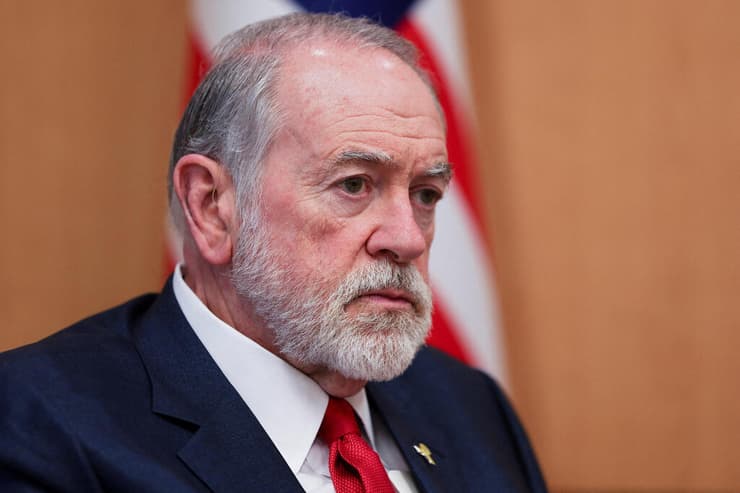 שגריר ארה"ב בישראל, מייק האקבי