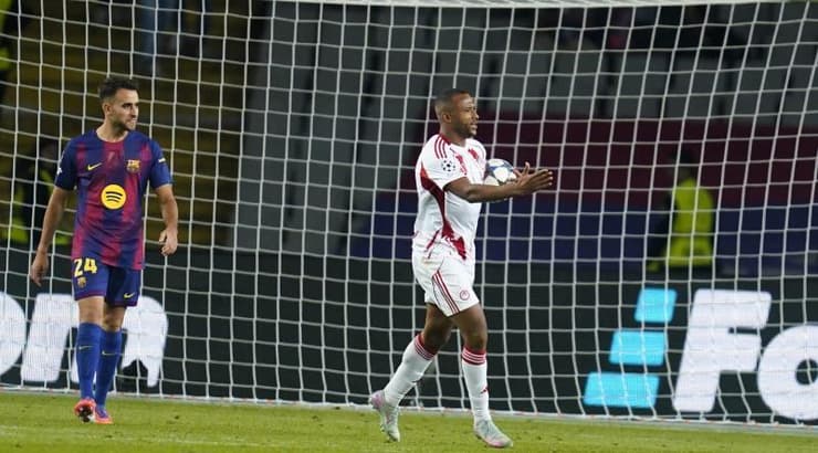 איוב אל כעבי ממהר לקו האמצע