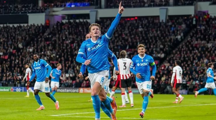 סקוט מקטומיניי חוגג שער (IMAGO) סקוט מקטומיניי חוגג שער