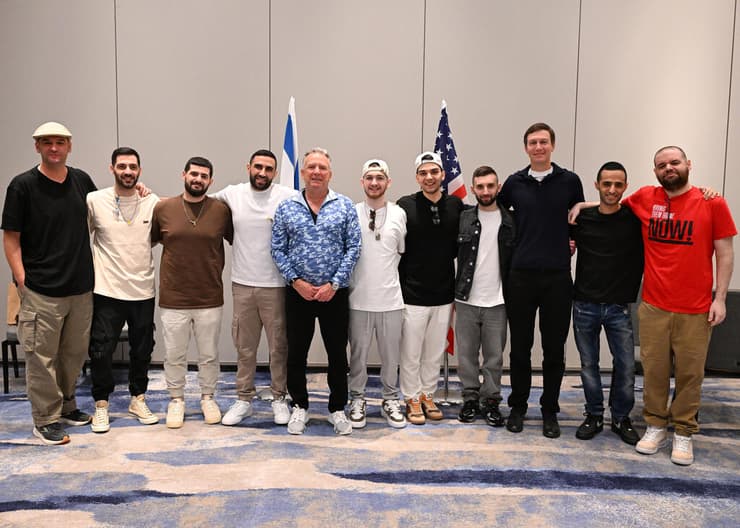 שורדי שבי נפגשו עם וויטקוף וקושנר