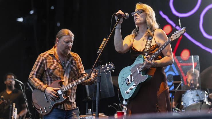 טדסקי טראקס בנד