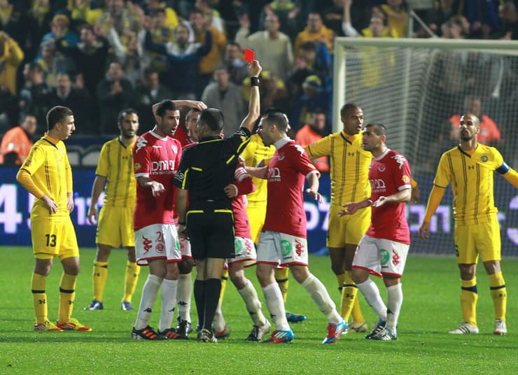 מנשה משיח מככב בדרבי ב-2012